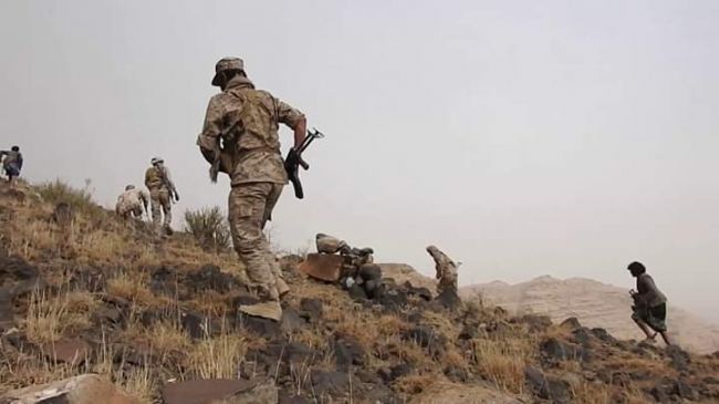 الجيش يحرر مواقع جديدة غربي مأرب ويكبد مليشيا الحوثي خسائر فادحة
