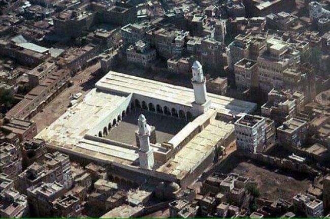 خطباء الحوثي ينفرون الناس من صلاة الجمعة .. والسبب