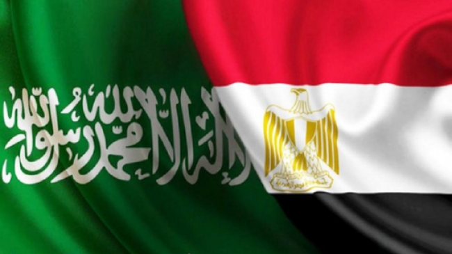 مصر تحذر مواطنيها من احتمال فقدان "العمل" بشكل نهائي في السعودية