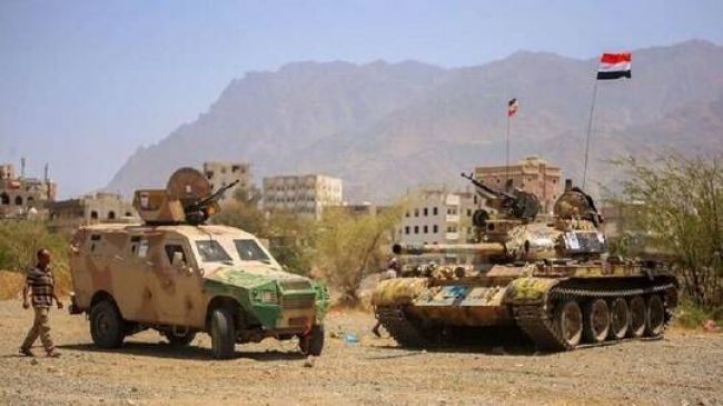 عاجل .. الجيش يحرر تلة العصيد شرق تعز وقرى مجاورة لها