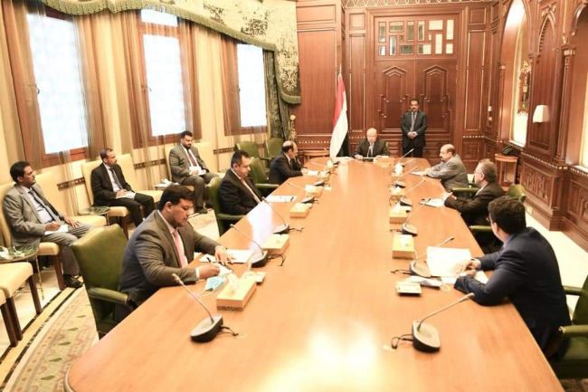 هادي يجتمع بالاحمر والبركاني ومعين