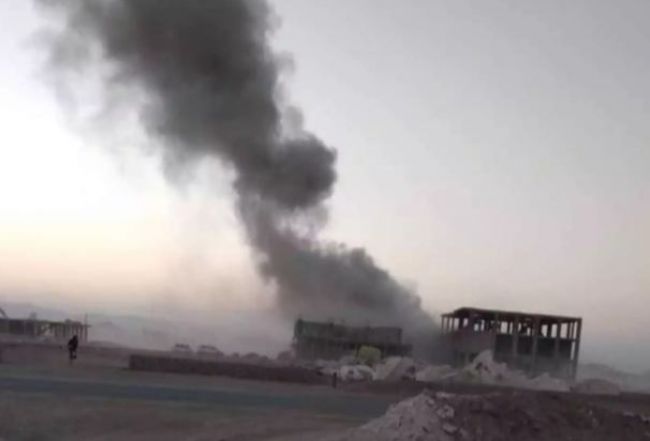 الحوثي يعطل مشاورات مسقط بمطار صنعاء وميناء الحديدة
