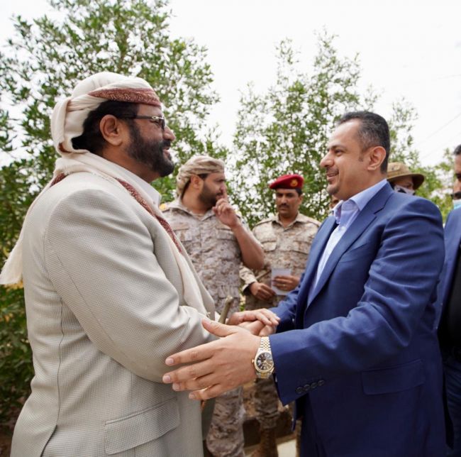 معين عبدالملك يصل إلى مأرب