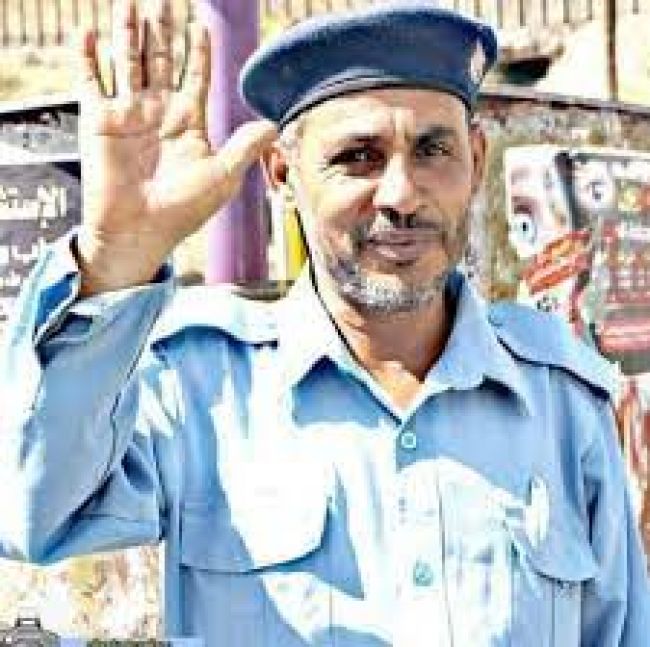 من هو مقرح الرقاب في تعز الذي اشعل مواقع التواصل ويعرفه جميع ملاك المركبات ؟ ( الاسم و الصورة )