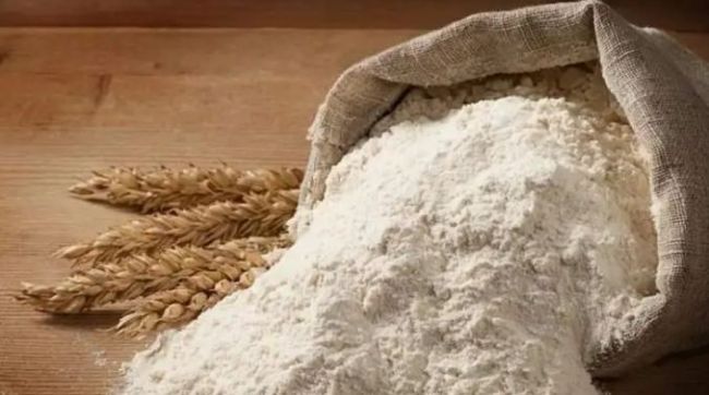 لحفظ الدقيق ومنعه من التسوس.. إليكِ أفضل طريقة