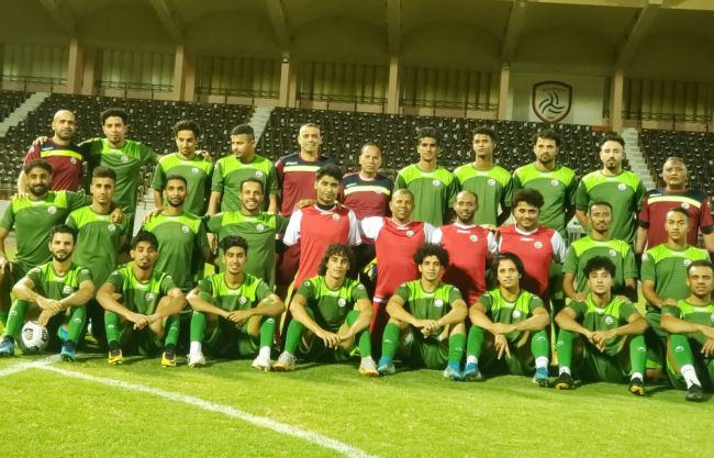 منتخب اليمن يغادر السعودية لمواجهة موريتانيا بكأس العرب في قطر
