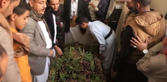 تعرف على السبب الحقيقي لرفض الحوثيين دفن العلامة العمراني في مقبرة خزيمة بصنعاء