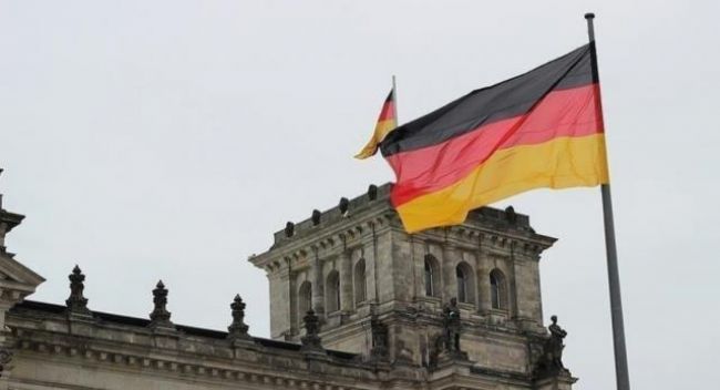 المانيا تعلن دعمها للسعودية ضد الحوثيين وفرض حل ينهي مأساة اليمنيين