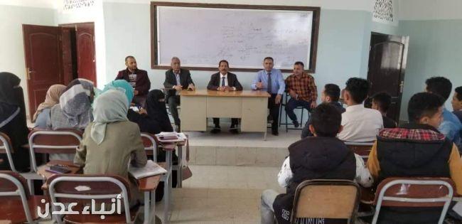 عميد كلية الاعلام بجامعة عدن يلتقي رئيس قسم الاعلام بكلية الاداب جامعة تعز.