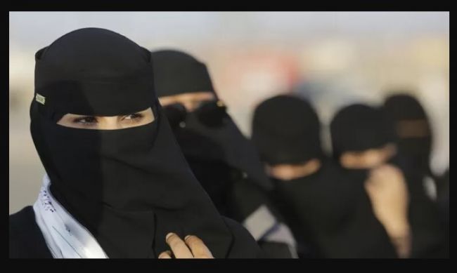 قرارات سعودية تمنح النساء غير المتزوجات كل هذه الحقوق دون الحاجة إلى ولي أو وصي