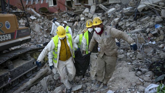 ارتفاع عدد قتلى الزلزال في تركيا إلى 38044 شخصا
