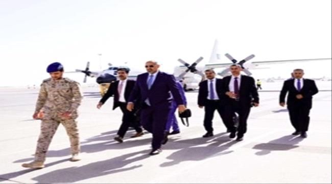 الرئيس الزبيدي يعود الى العاصمة عدن