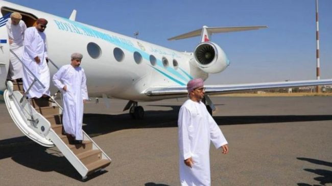 وصول وفد عماني الى صنعاء بانتظار السعودي