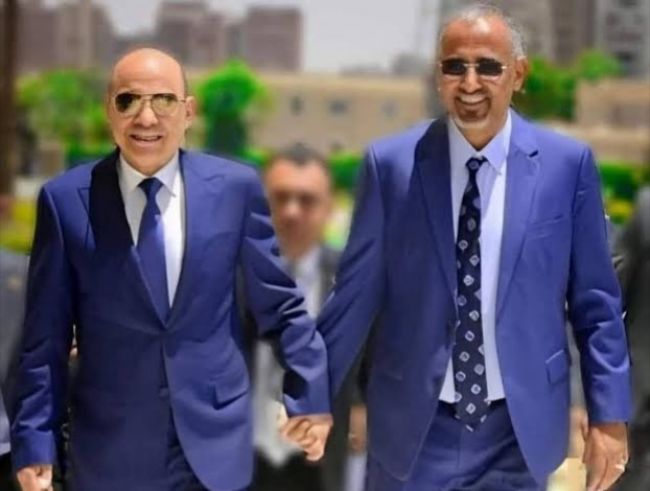 عاجل .. عودة الرئيسان العليمي والزبيدي إلى العاصمة عدن