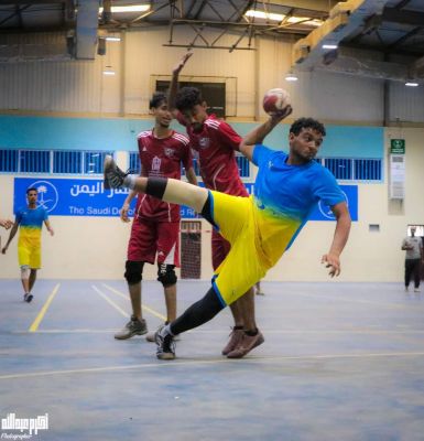 الشعلة تحرق المنصورة والجزيرة يضرب الحسيني في بطولة كرة اليد