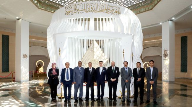 رئيس مجلس القضاء الأعلى يلتقى المدير العام لمنظمة العالم الإسلامي للتربية والعلوم والثقافة (إيسيسكو)