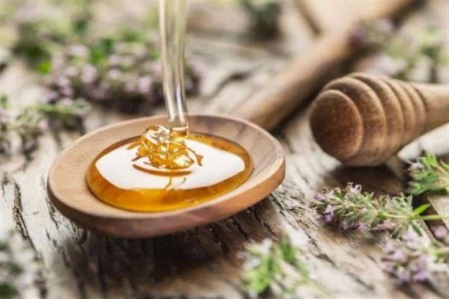 استشاري سعودي يكشف حقيقة العسل غير المؤثر على ارتفاع السكر بالدم