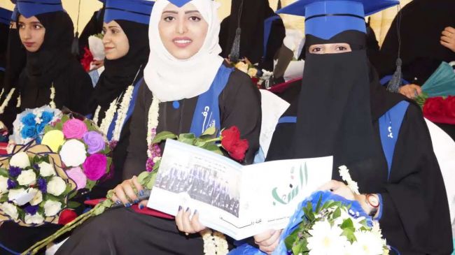 قرار صادم وعجيب يخص الفتيات في جامعة صنعاء